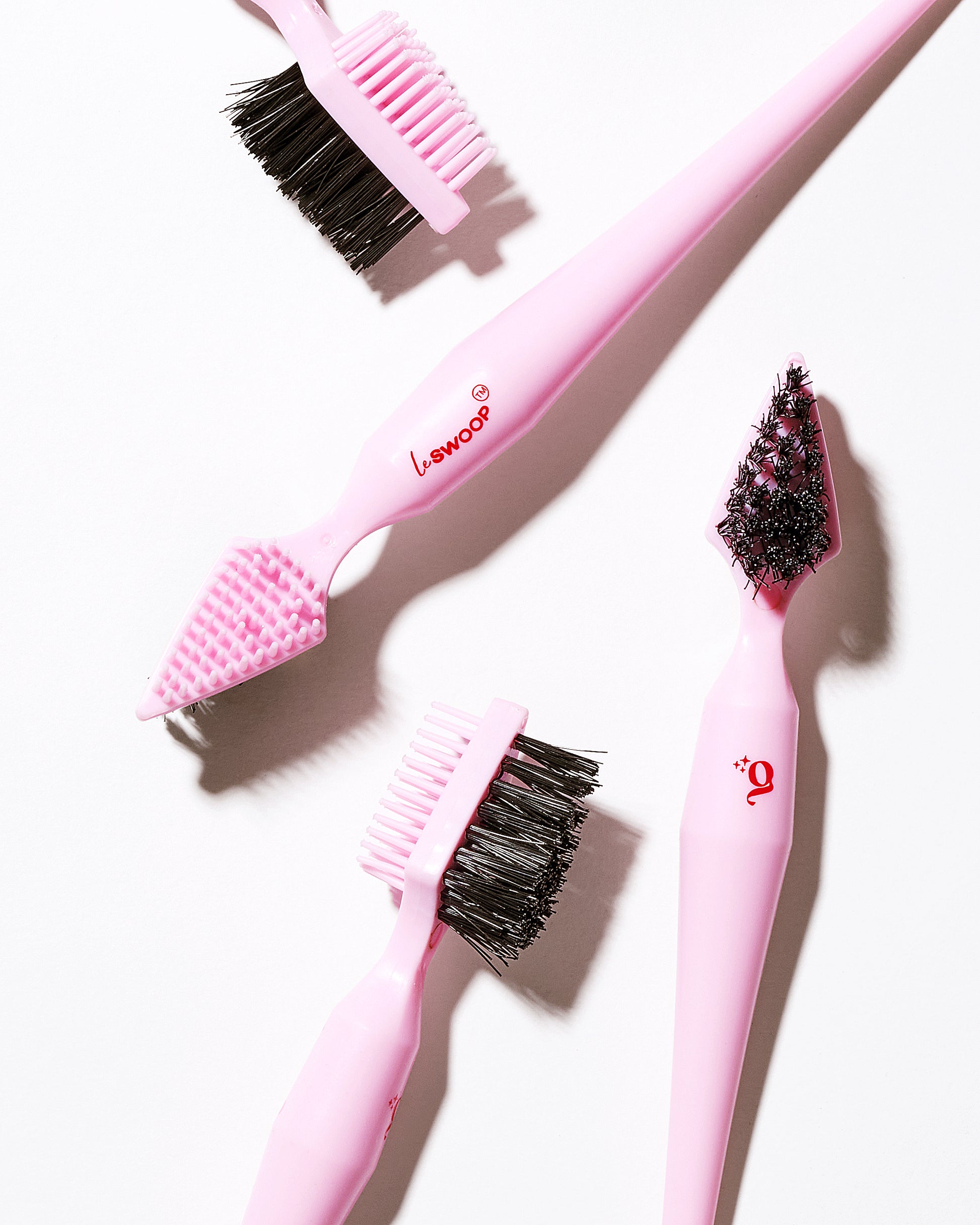 Le Swoop Edge Brush - The Frontal Queen