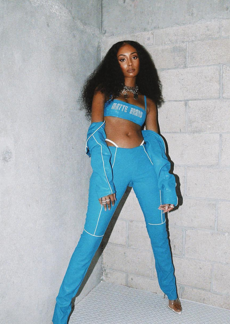 Pro Invisilace™ Wig - CURLY - The Frontal Queen