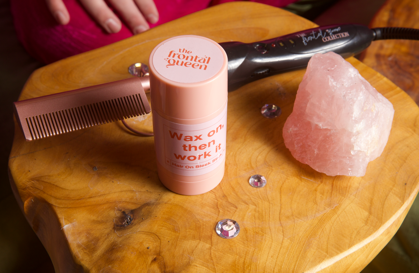 THE HOT STYLER - The Frontal Queen